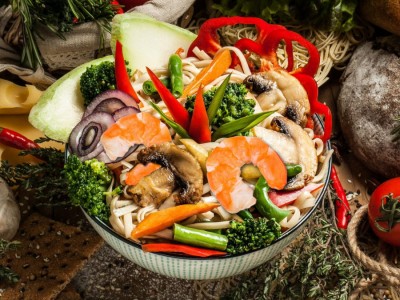 WOK с морепродуктами